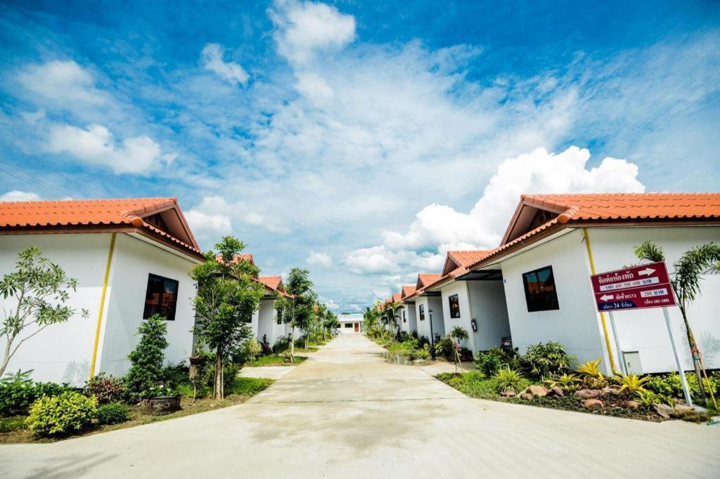 Nangrong Garden Home Exterior photo